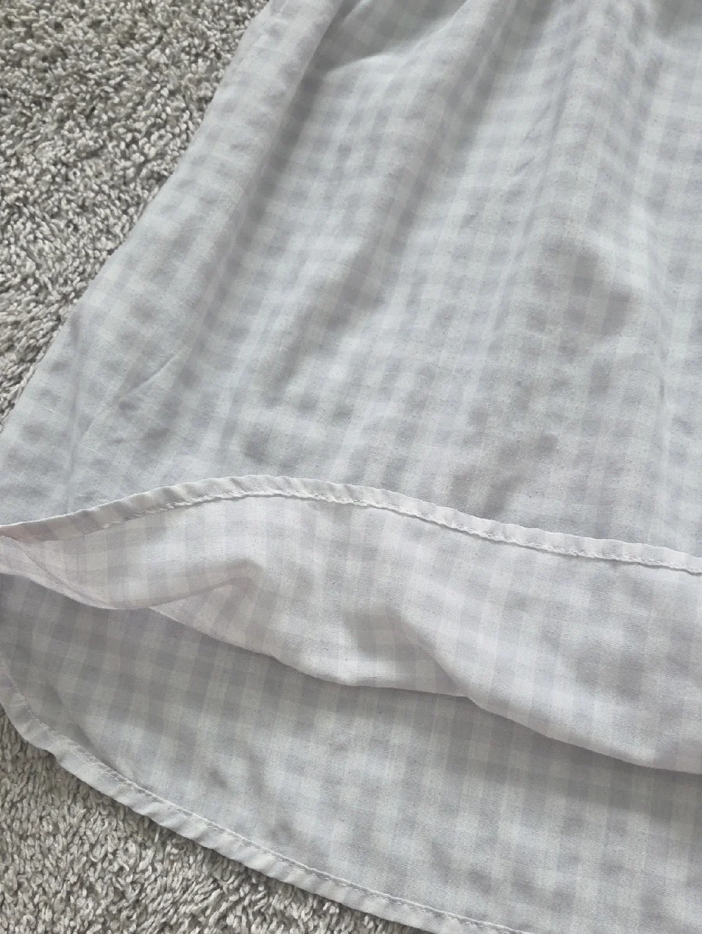 GAP Kids White Gingham Nightgown with Pink Floral Detail Girl Size 6
